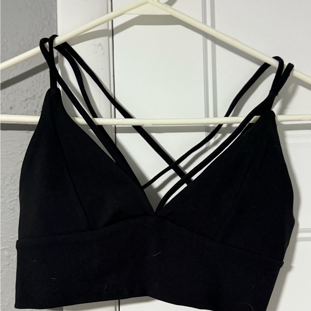 KFT Medsa Women's Black Strappy Sports Bra